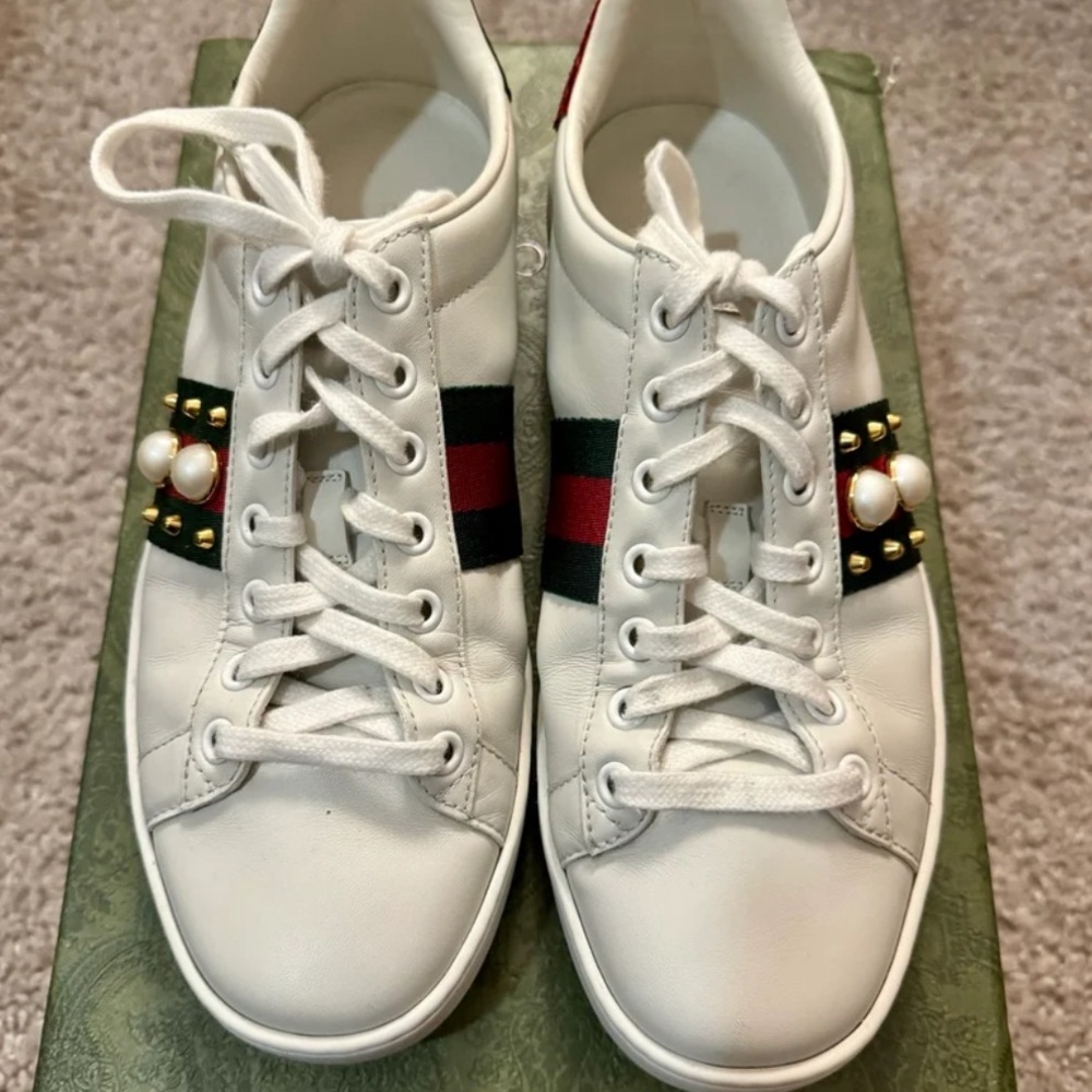 AUTHENTIC GUCCI ACE PEARL SNEAKERS